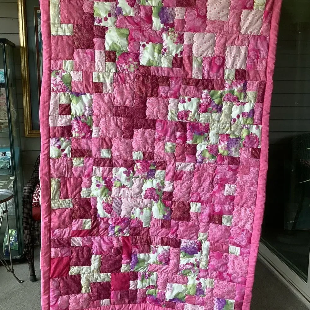 NWT. Hand Crafted Gold and Pink Hydrangea Lap Quilt